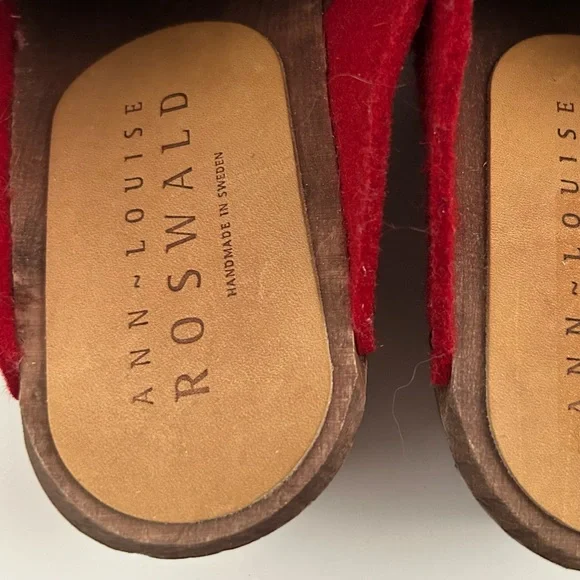 Ann Louise Roswald Red Felt Black Embroidered Wood Clogs Size EU 38 - Picture 6 of 9